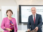 Sujetbild: LR Lackner und LR Seitinger rufen dazu auf, Müll nicht achtlos wegzuwerfen und damit die Umwelt sauber zu halten. © Land Steiermark/Streibl; bei Quellenangabe honorarfrei Sujetbild: LR Lackner und LR Seitinger rufen dazu auf, Müll nicht achtlos wegzuwerfen und damit die Umwelt sauber zu halten. © Land Steiermark/Streibl; bei Quellenangabe honorarfrei