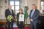 Landeshauptmann Hermann Schützenhöfer, Landeshauptmann a. D. Waltraud Klasnic und Landeshauptmann-Stellvertreter Anton Lang (v.l.) bei der Überreichung des Ehrenrings. © Fotos: Land Steiermark/Foto Fischer; Nutzung bei Quellenangabe honorarfrei Landeshauptmann Hermann Schützenhöfer, Landeshauptmann a. D. Waltraud Klasnic und Landeshauptmann-Stellvertreter Anton Lang (v.l.) bei der Überreichung des Ehrenrings. © Fotos: Land Steiermark/Foto Fischer; Nutzung bei Quellenangabe honorarfrei