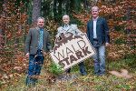 v.l.n.r.: Präs. Franz Titschenbacher, LR Ök.-Rat Johann Seitinger, Obmann Paul Lang © Lebensressort / Streibl v.l.n.r.: Präs. Franz Titschenbacher, LR Ök.-Rat Johann Seitinger, Obmann Paul Lang © Lebensressort / Streibl
