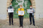 Vorstellung des Silberdistel-Preises: Wilhelm Graf, Marianne Graf, Ursula Lackner (von links) © Land Stmk. / Purgstaller Vorstellung des Silberdistel-Preises: Wilhelm Graf, Marianne Graf, Ursula Lackner (von links) © Land Stmk. / Purgstaller