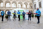 Sportlandesrat Christopher Drexler (r.) und Tourismuslandesrätin Barbara Eibinger-Miedl (l.) präsentierten mit Skiverbands-Präsident Karl Schmidhofer (4.v.l.) und Vizepräsidentin Renate Götschl (6.v.l.) die Eckpunkte der Wintersaison 2020/21. © GEPA pictures/Hans Oberlaender; bei Quellenangabe honorarfrei