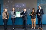 (v.l.): Ridi Steibl (Jury-Mitglied), Barbara Eibinger-Miedl (Wirtschaftslandesrätin und Schirmherrin des Landespreises für familienfreundlichste Betriebe), Helmut List (CEO AVL List GmbH), Kathryn List (Chairman of the Board AVL Cultural Foundation), Markus Tomaschitz (Personalchef AVL List GmbH).