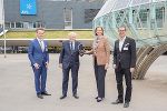 Georg Knill (Präsident Industriellenvereinigung Österreich), Helmut List (CEO AVL), Landesrätin Barbara Eibinger-Miedl, Christoph Ludwig (Geschäftsführer Steirische Wirtschaftsförderung SFG). © Foto Fischer Georg Knill (Präsident Industriellenvereinigung Österreich), Helmut List (CEO AVL), Landesrätin Barbara Eibinger-Miedl, Christoph Ludwig (Geschäftsführer Steirische Wirtschaftsförderung SFG).