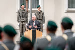 LH Hermann Schützenhöfer hieß die neu ernannten Offiziere und Unteroffiziere willkommen. © Bilder: Land Steiermark/Robert Binder; Verwendung bei Quellenangabe honorarfrei