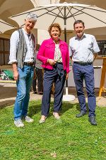 Bernhard Stejskal (GF Naturparke Steiermark), Naturschutzlandesrätin Ursula Lackner und Franz Handler (GF Verband der Naturparke Österreichs)