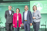 Herwig Hösele (Koordinator Pfingstdialog), Karoline Edtstadler (Europaministerin), Richard David Precht (deutscher Philosoph), Barbara Eibinger-Miedl (Wissenschaftslandesrätin). © Foto Fischer; bei Quellenangabe honorarfrei