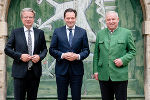 LR Christopher Drexler, Minister Norbert Totschnig und LH Hermann Schützenhöfer (v.l.) trafen sich zum Sechs-Augen-Gespräch in Graz. © Land Steiermark/Robert Binder; Verwendung bei Quellenangabe honorarfrei