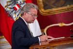 Angelobung des neuen steirischen Landeshauptmannes in der Hofburg in Wien. © Jakob Glaser, Verwendung bei Quellenanagabe honorarfrei Angelobung des neuen steirischen Landeshauptmannes in der Hofburg in Wien.