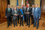 Die steirische Delegation mit dem Vizebürgermeister der Metropolitanregion Rom Pierluigi Sanna. © STG/ Streibl Die steirische Delegation mit dem Vizebürgermeister der Metropolitanregion Rom Pierluigi Sanna.
