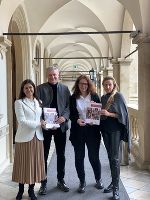 Die Landesrätinnen Doris Kampus (l.) und Juliane Bogner-Strauß (r.) präsentierten mit Michaela Gosch (Verein Frauenhäuser Steiermark) und Christian Scambor (Männerberatung Steiermark) die steirische Gewaltschutzstrategie.