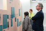 LH Christopher Drexler bei der Eröffnung der Ausstellung, die nicht nur die Texte Peter Roseggers in den Mittelpunkt stellt, sondern auch Briefe aus aller Welt an den steirischen Schriftsteller. © Land Steiermark/Binder; bei Quellenangabe honorarfrei LH Christopher Drexler bei der Eröffnung der Ausstellung, die nicht nur die Texte Peter Roseggers in den Mittelpunkt stellt, sondern auch Briefe aus aller Welt an den steirischen Schriftsteller.