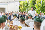 Vor der Orangerie im Grazer Burggarten fand das Konzert "Klingender Burggarten" der Militärmusik Steiermark statt.