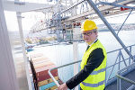 LH Drexler im Hafen Koper © Land Steiermark; bei Quellenangabe honorarfrei LH Drexler im Hafen Koper