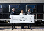 Landeshauptmann Christopher Drexler, Landeshauptfrau Johanna Mikl-Leitner und Semmering-Bürgermeister Hermann Doppelreiter (v.l.) bei der Feierstunde zum 25-jährigen Jubiläum der „UNESCO-Weltkulturerbestätte Semmeringbahn“. © NLK Pfeffer Landeshauptmann Christopher Drexler, Landeshauptfrau Johanna Mikl-Leitner und Semmering-Bürgermeister Hermann Doppelreiter (v.l.) bei der Feierstunde zum 25-jährigen Jubiläum der „UNESCO-Weltkulturerbestätte Semmeringbahn“.