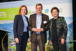 Klimaschutz-Gemeindekonferenz in Leoben: LR Simone Schmiedtbauer, Städtebund-Präsident Bgm. Kurt Wallner und LR Ursula Lackner (v.l.)