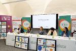 Landesrätin Simone Schmiedtbauer (M.) mit Stadtrat Kurt Hohensinner, Bürgermeisterin Elke Kahr, Landtagspräsidentin Manuela Khom, Kinder- und Jugendanwältin des Landes Steiermark Denise Schiffrer-Barac(v.l.) © Oliver Wolf/ Land Steiermark Landesrätin Simone Schmiedtbauer (M.) mit Stadtrat Kurt Hohensinner, Bürgermeisterin Elke Kahr, Landtagspräsidentin Manuela Khom, Kinder- und Jugendanwältin des Landes Steiermark Denise Schiffrer-Barac(v.l.)