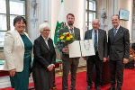 Andreas Russegger (3.v.l.) wurde mit dem Josef Krainer-Förderungspreis ausgezeichnet. © Land Steiermark/Streibl; bei Quellenangabe honorarfrei Andreas Russegger (3.v.l.) wurde mit dem Josef Krainer-Förderungspreis ausgezeichnet.