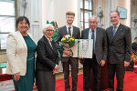Daniel Sudi (3.v.l.) wurde mit dem Josef Krainer-Förderungspreis ausgezeichnet. © Land Steiermark/Streibl; bei Quellenangabe honorarfrei Daniel Sudi (3.v.l.) wurde mit dem Josef Krainer-Förderungspreis ausgezeichnet.