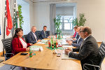 Kommunalgipfel im Regierungssitzungszimmer der Grazer Burg. © Land Steiermark/Binder; bei Quellenangabe honorarfrei Kommunalgipfel im Regierungssitzungszimmer der Grazer Burg.