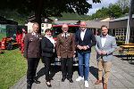 Landesfeuerwehrkommandant-Stv. Christian Leitgeb, LH-Stv. Manuela Khom, Johann Ritzinger, LH Mario Kunasek, Marco Triller (v.l.) © Petra Mitteregger Landesfeuerwehrkommandant-Stv. Christian Leitgeb, LH-Stv. Manuela Khom, Johann Ritzinger, LH Mario Kunasek, Marco Triller (v.l.)