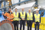 v.l.: Artur Stingl (Senior Vice President Processing Lines and Strip Furnaces Andritz AG), Helmut Antrekowitsch (Vizerektor für Forschung der Montanuniversität Leoben), Willibald Ehrenhöfer (Wirtschafts- und Forschungslandesrat), Franz Rotter (Präsident Austrian Society for Metallurgy and Materials), Stefan Steinlechner (Projektleiter im Projekt „Hydrostäube“). © Foto Fischer v.l.: Artur Stingl (Senior Vice President Processing Lines and Strip Furnaces Andritz AG), Helmut Antrekowitsch (Vizerektor für Forschung der Montanuniversität Leoben), Willibald Ehrenhöfer (Wirtschafts- und Forschungslandesrat), Franz Rotter (Präsident Austrian Society for Metallurgy and Materials), Stefan Steinlechner (Projektleiter im Projekt „Hydrostäube“).