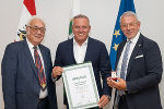 LH Mario Kunasek flankiert von Otto Widetschek (li.) und Harald Burgstaller